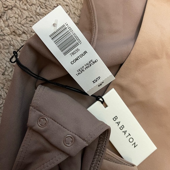 Babaton contour bodysuit bundle - Picture 2 of 4